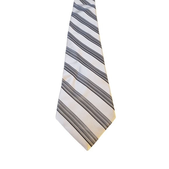 Alfani Tie Mens Silk White‎ Black Striped Career Wear Classic Fashion Business - Picture 1 of 12